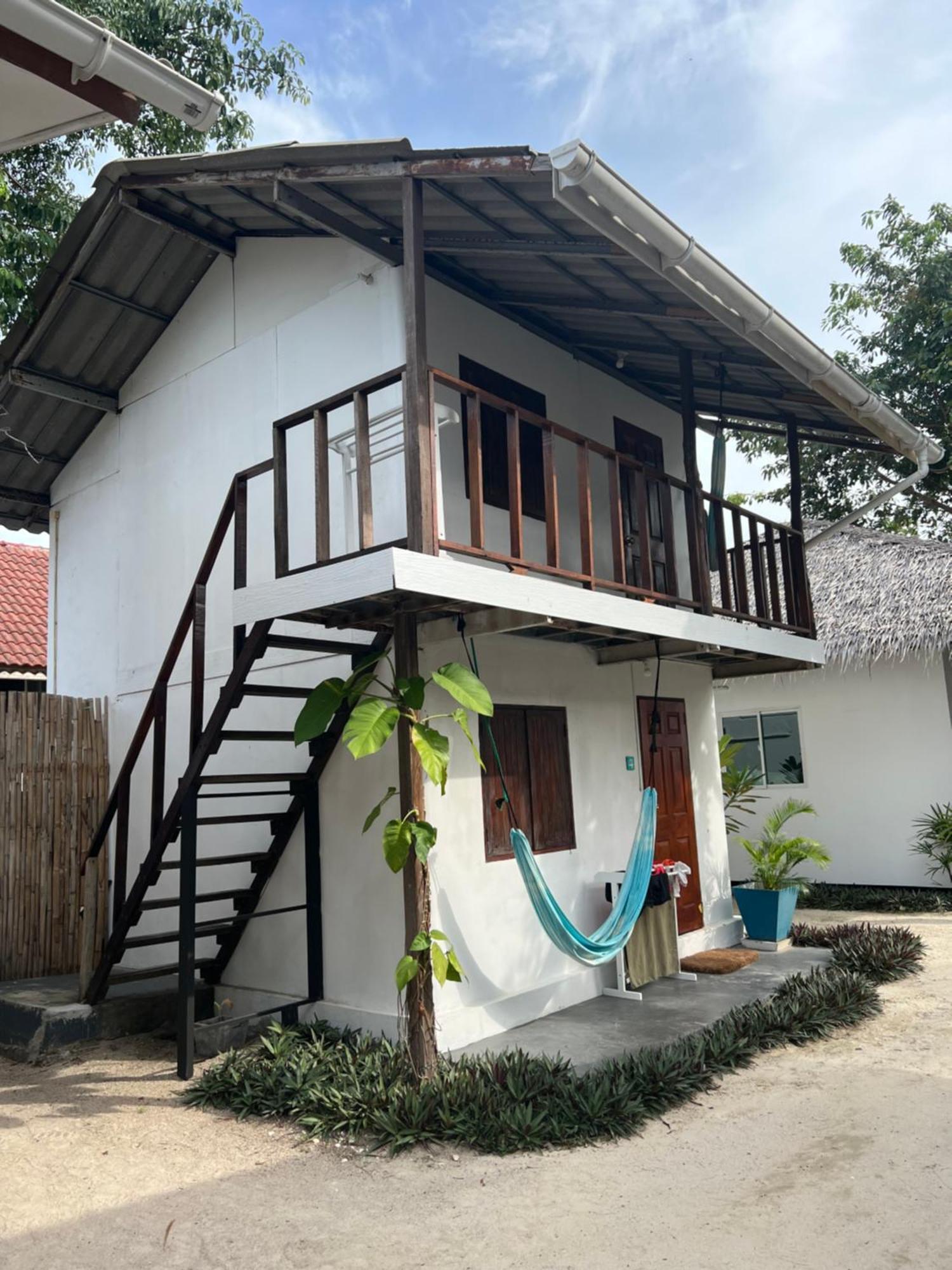Sarana Bungalows (Adults Only) بان تاي الغرفة الصورة